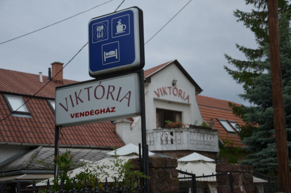 Hotel Viktoria Balatonalmádi Exterior photo